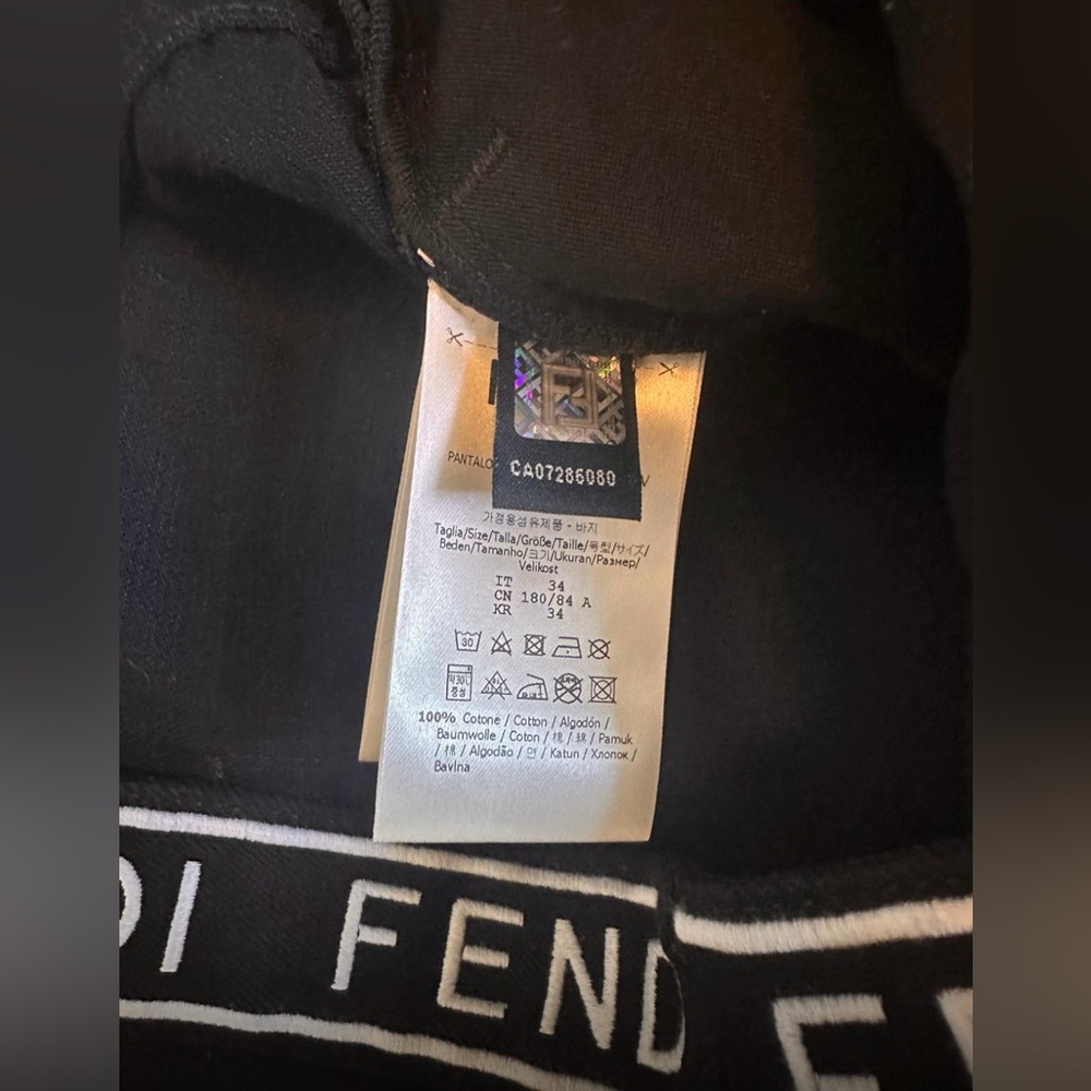 FENDI LOGO❤️100% Authentic Fendi Mens Black Denim Jeans/ size 34-34 brand new ❤️ - Picture 6 of 11